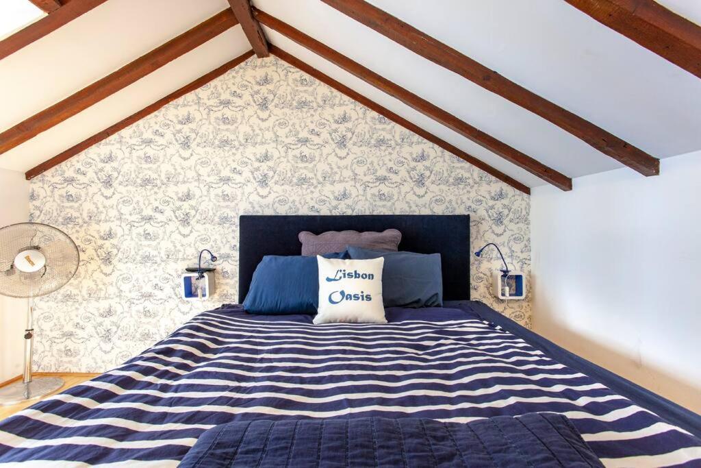 Mouraria I, Eco-duplex, French Balcony & Smart Check-in Apartamento *